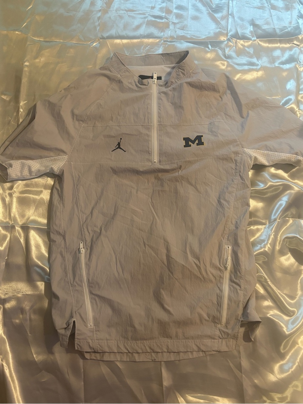 Jordan White Men's Half-Zip Windbreaker with Navy 'M'